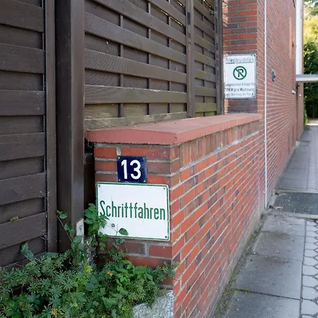 Hang 13 Meerblick 18 *