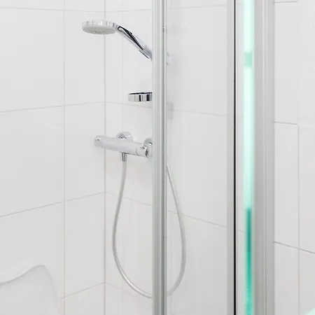 Hang 13 Meerblick 18